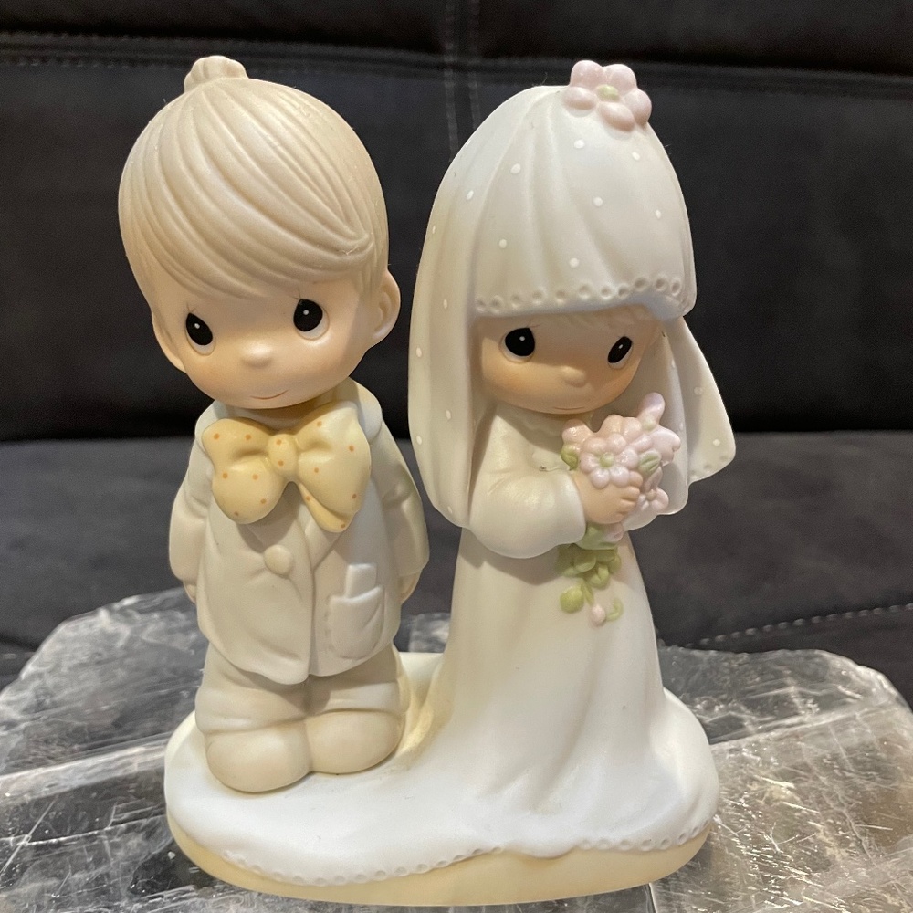 Bride and groom display